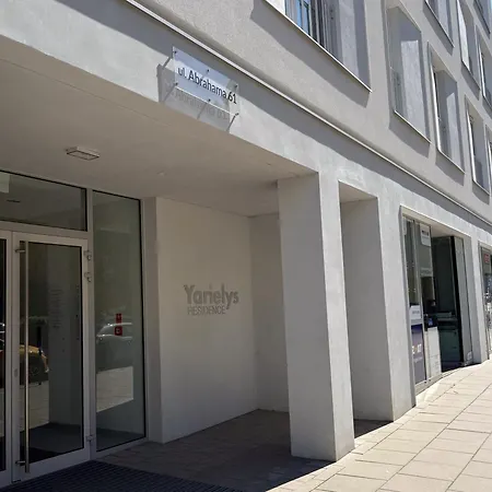 شقة Centrum Yarielys *